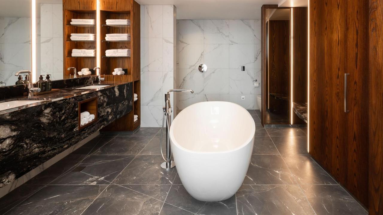 Horizon By Skycity Auckland Dış mekan fotoğraf Bathroom